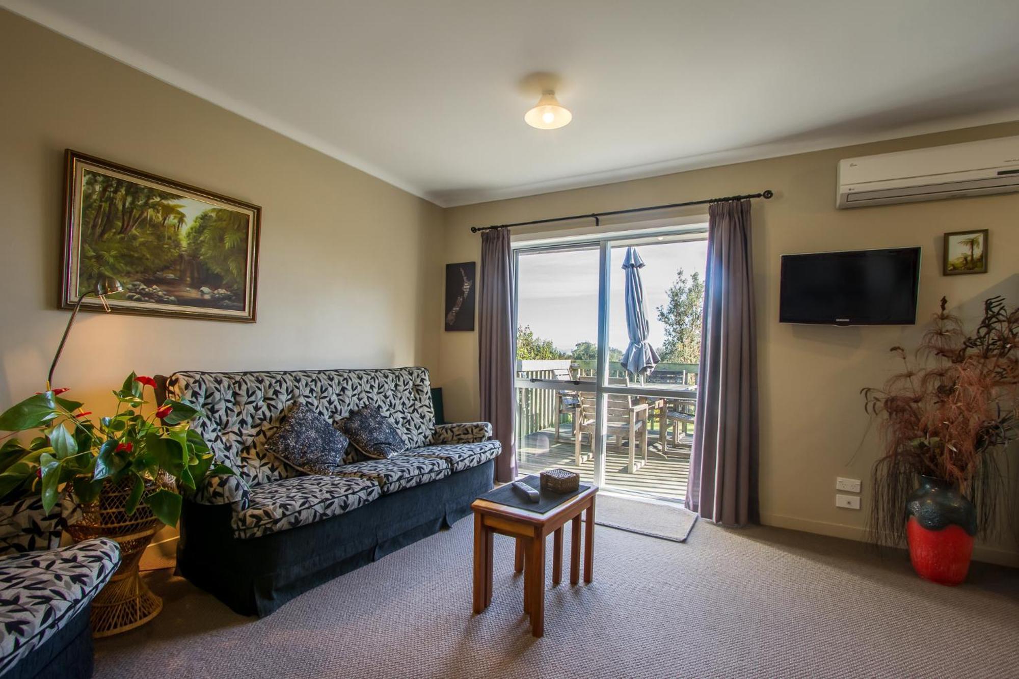 The Nunnery Hotel Te Aroha Ngoại thất bức ảnh