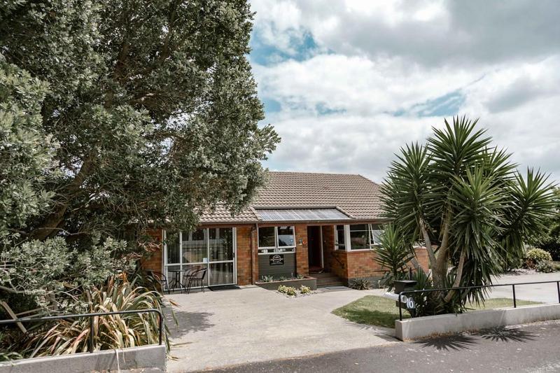 The Nunnery Hotel Te Aroha Ngoại thất bức ảnh